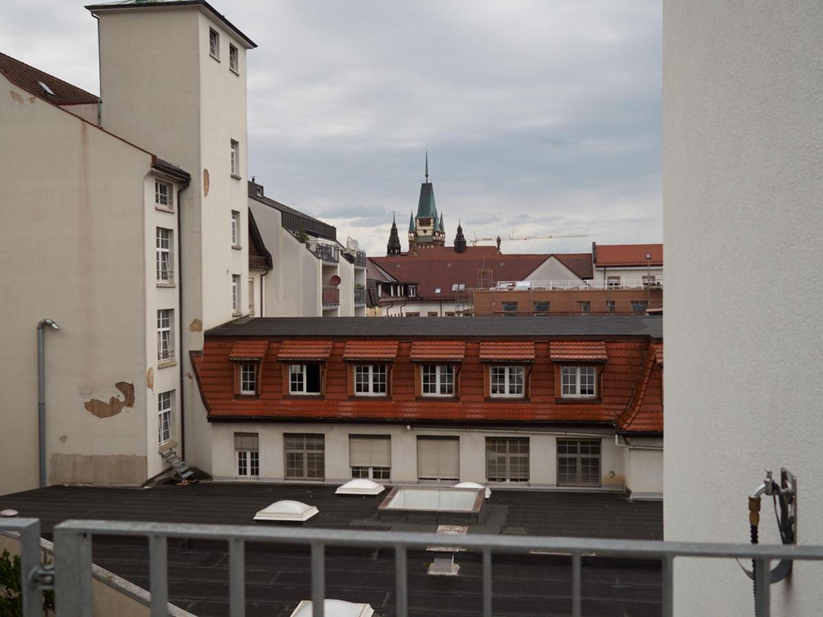 Kajo269 Feriencc Wohnungen In Der Altstadt Freiburg im Breisgau Rom bilde